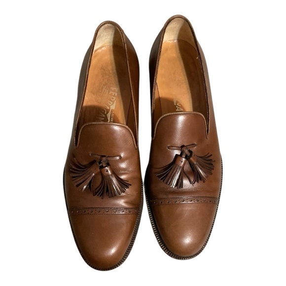 Salvatore Ferragamo Leather Loafers with Tassels Mens Size 9 main image 4